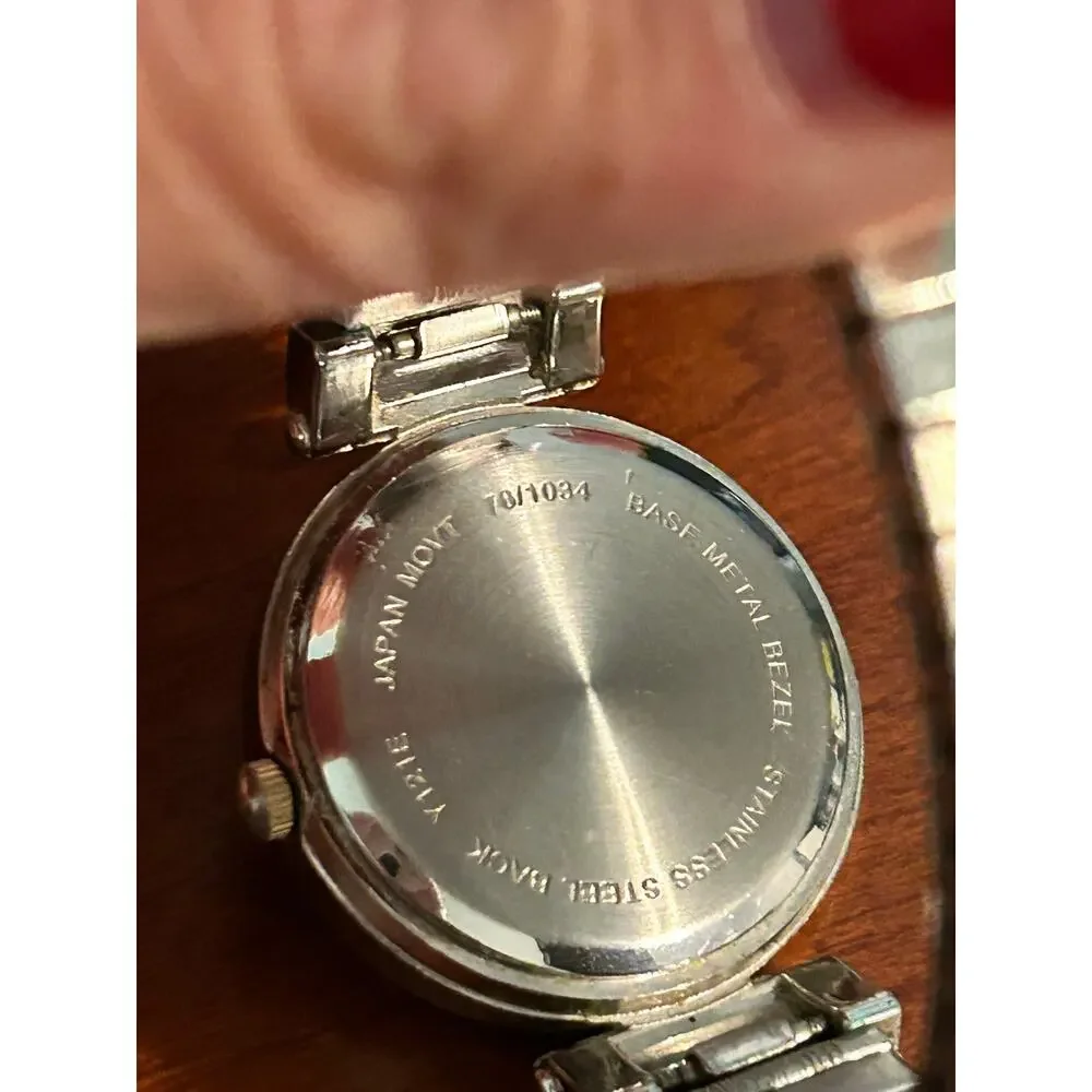 Treasured Times $15.00 Watch Collection Gld num wat 111